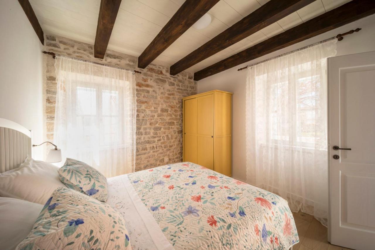 Villa Mulberry Stonehouse à Primošten Extérieur photo
